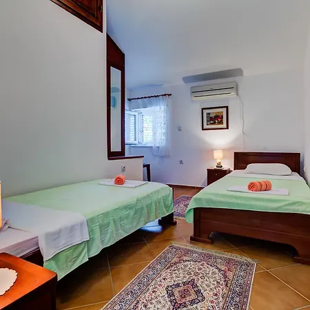 Sea Line Apartments Herceg Novi Exterior photo
