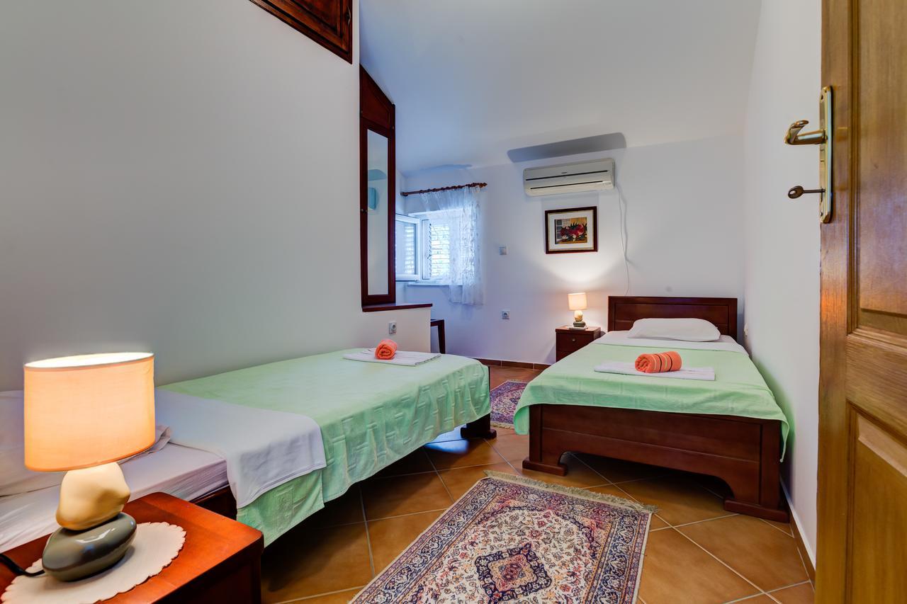 Sea Line Apartment