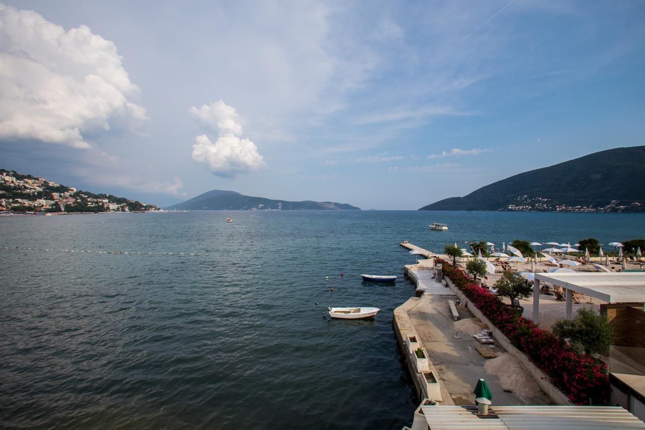 Sea Line Apartment